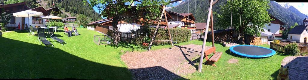 Sterzingerhof Lägenhet Neustift im Stubaital Exteriör bild